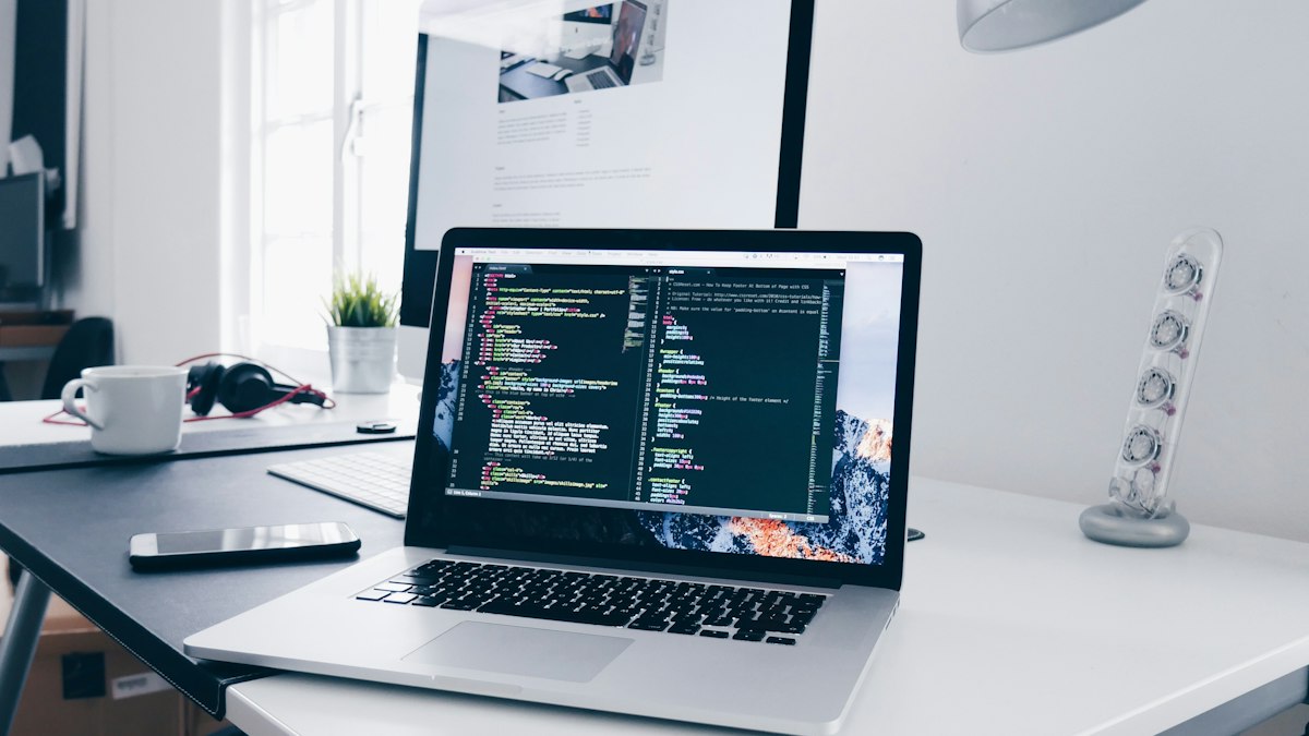 Site web professionnel à Marrakech : pourquoi c’est indispensable en 2026
